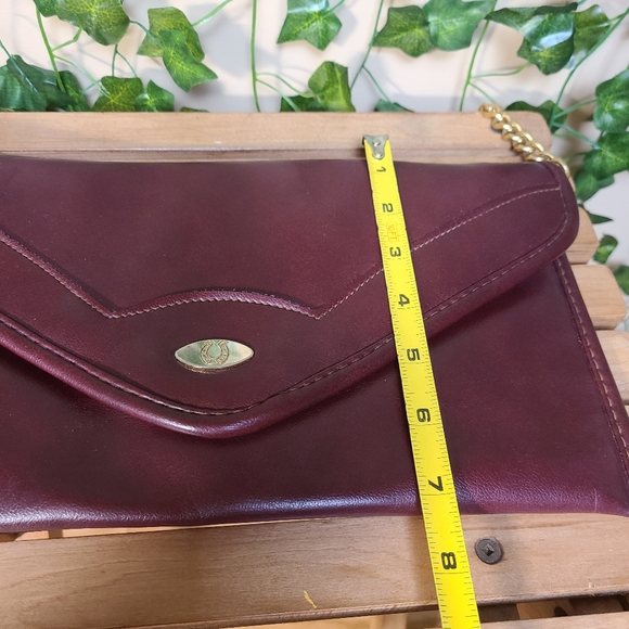Vintage Horseshoe Leather Envelope Shoulder Clutch - Picture 13 of 13